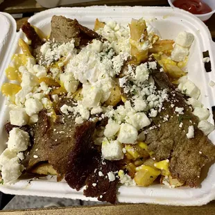 Greek fries with lamb