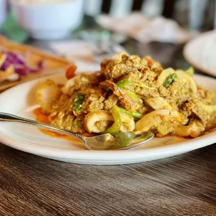 Seafood curry stir fried( )