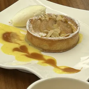 pear tart