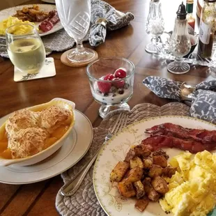 Breakfast is "Moms Choice". Whatever I fee like making each day and happy to meet dietary restrictions.