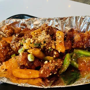 Chicken Gang-jeong sweet and spicy