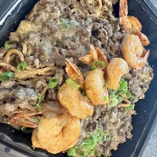 Cheesesteak &amp; Garlic Prawns over Garlic Noodles