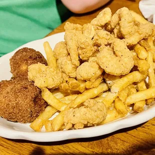 Child&apos;s shrimp platter that could feed an adult.