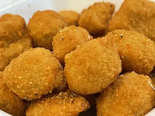 Roux Raw Bar and Grill