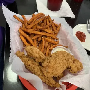 Chicken fingers sweet potato fries