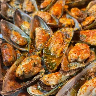 Secret simmer sautéed mussles