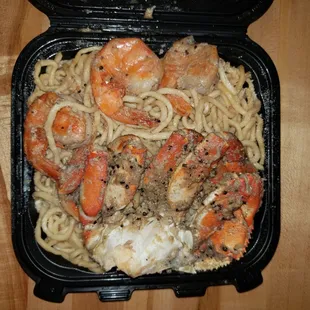 Crab, Prawns, and the best garlic noodles in the BAY AREA!!!!!