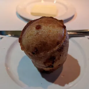 The cheesy bread (which tasted a bit like Brazilian bread, Pão de Queijo) was the best. Served hot with butter, I enjoyed several of them.