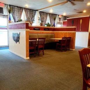 Feb 2022: One section of the dining room