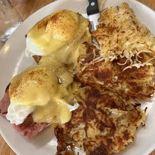 Eggs Benedict