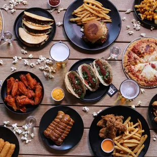 Full food menu now available on door dash!