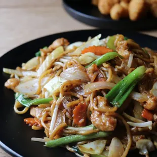Chef's special Lo Mein
