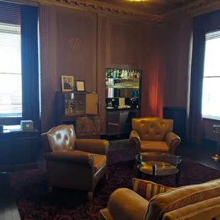 Stephen Bechtle's old office. Now a lounge.