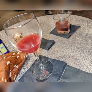 BOOZE: POMTINI + OLD FASHIONED