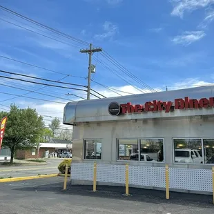 The City Diner - exteri1 Old Brooklyn, CLE, OH.  4/18/24