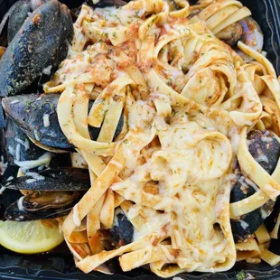 Linguini with Clams and Mussels and marinara sauce ($20.50)