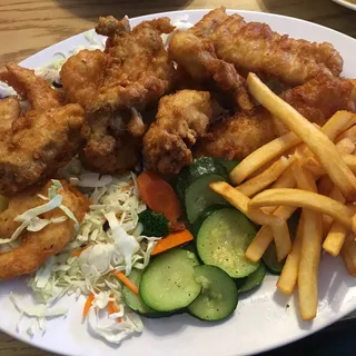 5 Oysters, 5 Scallops and Fish Combo Platter