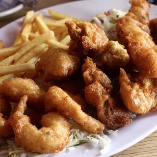 5 Prawns, 5 Oysters and Fish Combo Platter