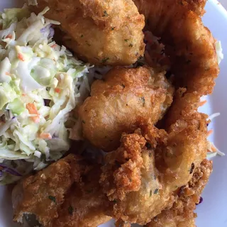 4 Oysters and Fish Combo Platter