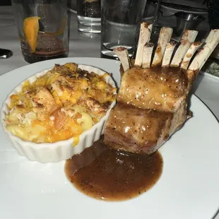 Rack of lamb with lobster mac &amp; cheese