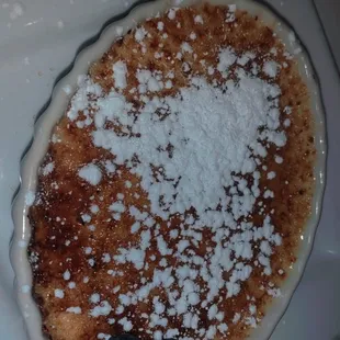Vanilla bean crème brûlée