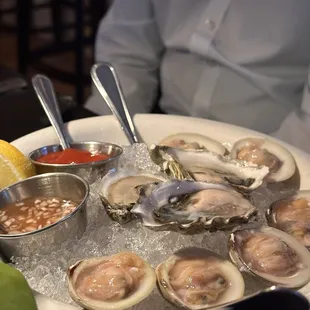 oysters, mussels, oysters and mussels, shellfish, food