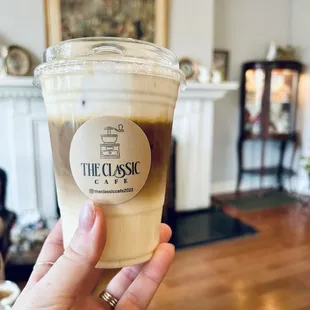 Looooved the minions latte. Like a coffee/banana flavor explosion.