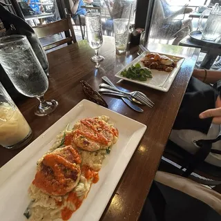 Salmon Cakes