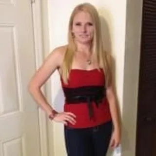 Jen D.