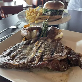 14oz Rib Eye*