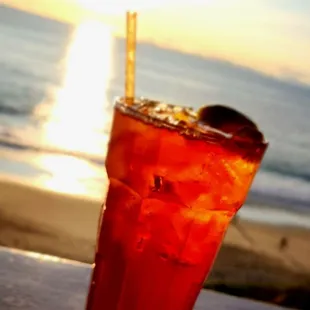 Requisite drink with beach background pic
