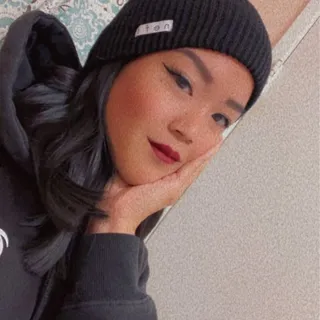 Shannen S.