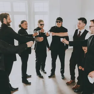 Grooms quarters so both parties can get ready on site.