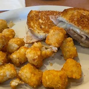 Turkey Ruben was pretty tasty. Maybe a bit more kraut and sauce.