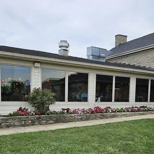 The Clubhouse at Canewood entrance.
