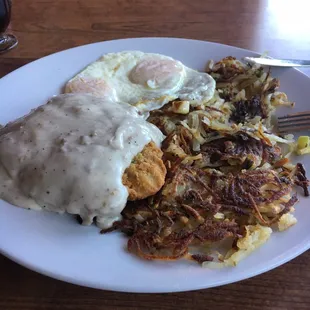 Chicken fried steak, crispy hash browns and eggs OM.  So good!