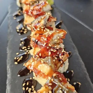 Dragon roll