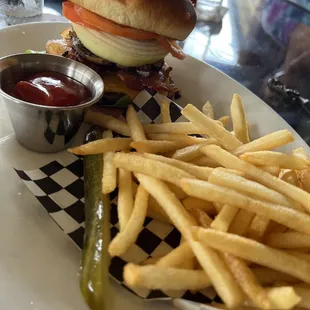 Clubhouse Burger