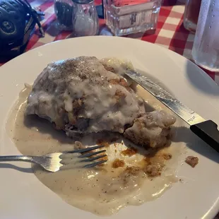 Chicken fried ribeye and mashed potatoes with gravy!!! So yummy!