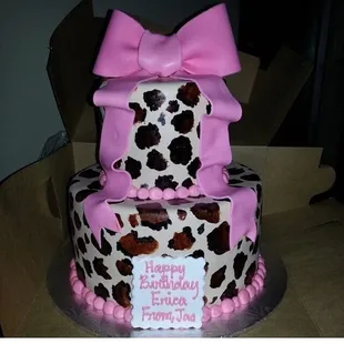 My 28th birthday cake from my husband!