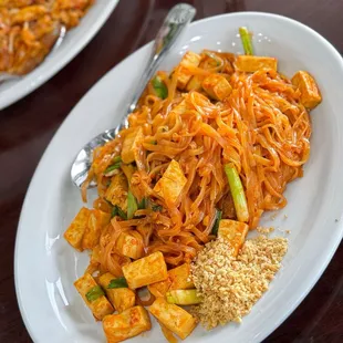 Pad Thai with Tofu and no bean sprouts: noodles have good chewy bounce and dish has a lot of flavor!