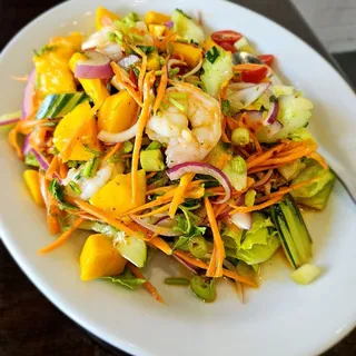 Mango Shrimp Salad