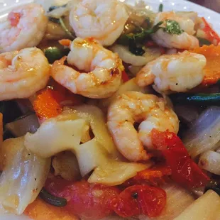 Drunken noodles w/shrimp