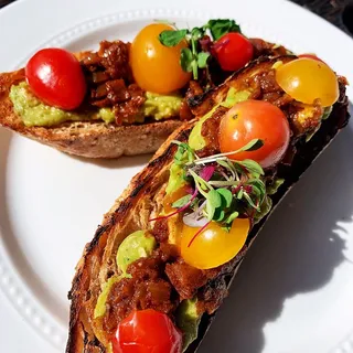 VEGAN Avocado Toast