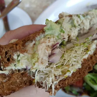 Power Tuna Sandwich