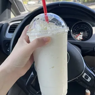 Large Vanilla Milkshake