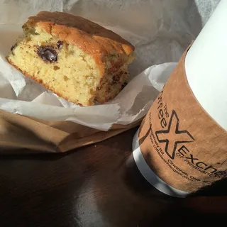 Banana Chocolate Chip Breakfast Cake