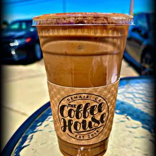 Iced Oatmilk Horchata Latte