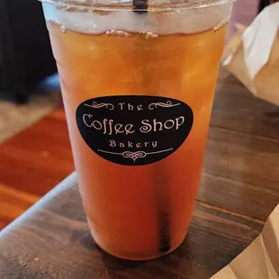 Ice tea with a splash of lemonade.