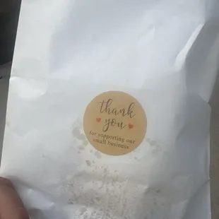 Green apple coffee cake. Rich green apple bites with coffee crumb delight. Bakery pieces are fresh, varies from season to season.